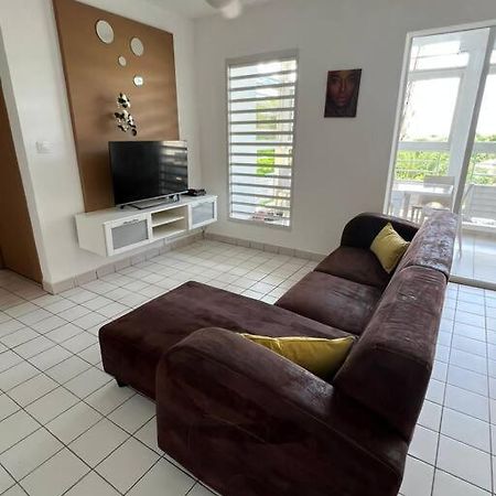 Appartement F4 Petit Bourg Ngoại thất bức ảnh