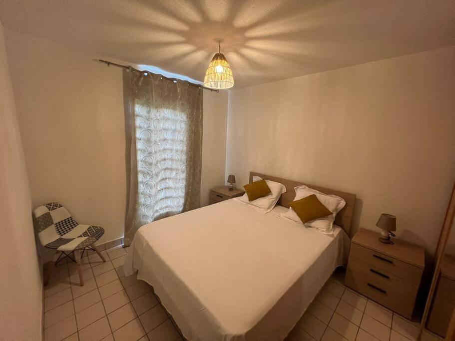 Appartement F4 Petit Bourg Ngoại thất bức ảnh