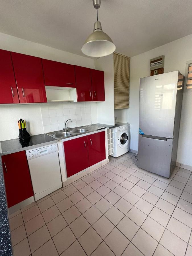 Appartement F4 Petit Bourg Ngoại thất bức ảnh